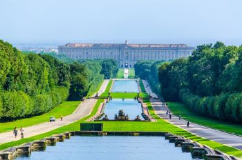 205276_350_NAP_Naples_Reggia di Caserta1.jpg